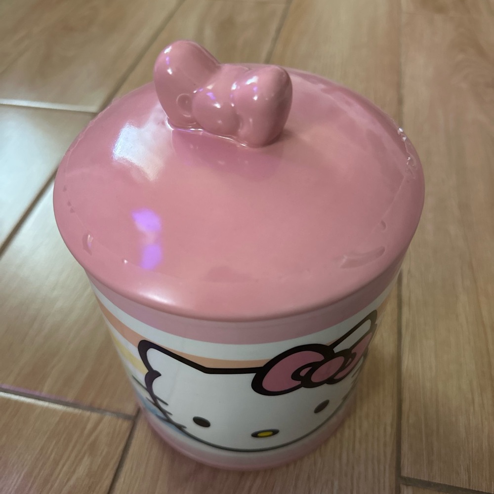 Hello Kitty Pastel Ceramic Cookie Jar Set - Picture 3 of 6